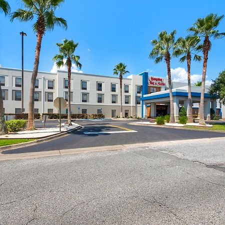 Hampton Inn & Suites Pensacola I-10 N At University Town Plaza Exteriör bild