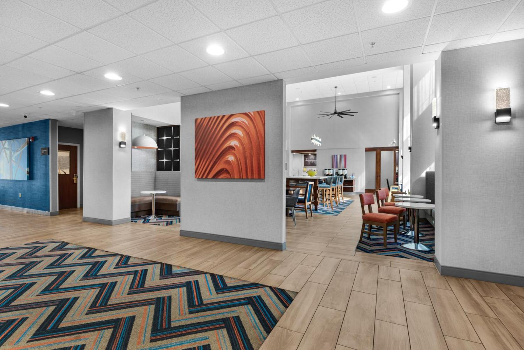 Hampton Inn & Suites Pensacola I-10 N At University Town Plaza Exteriör bild
