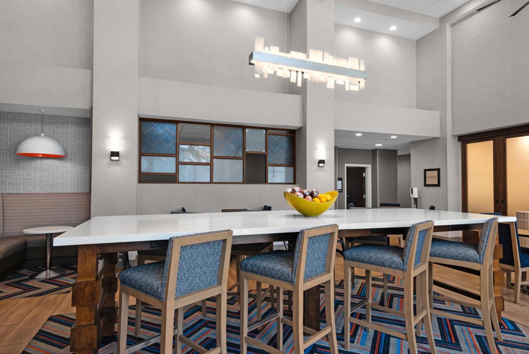 Hampton Inn & Suites Pensacola I-10 N At University Town Plaza Exteriör bild