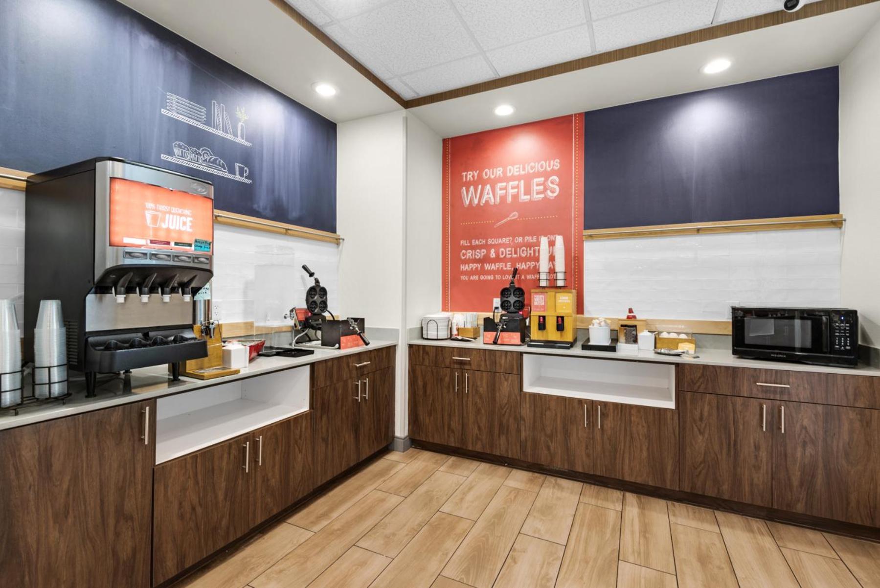 Hampton Inn & Suites Pensacola I-10 N At University Town Plaza Exteriör bild