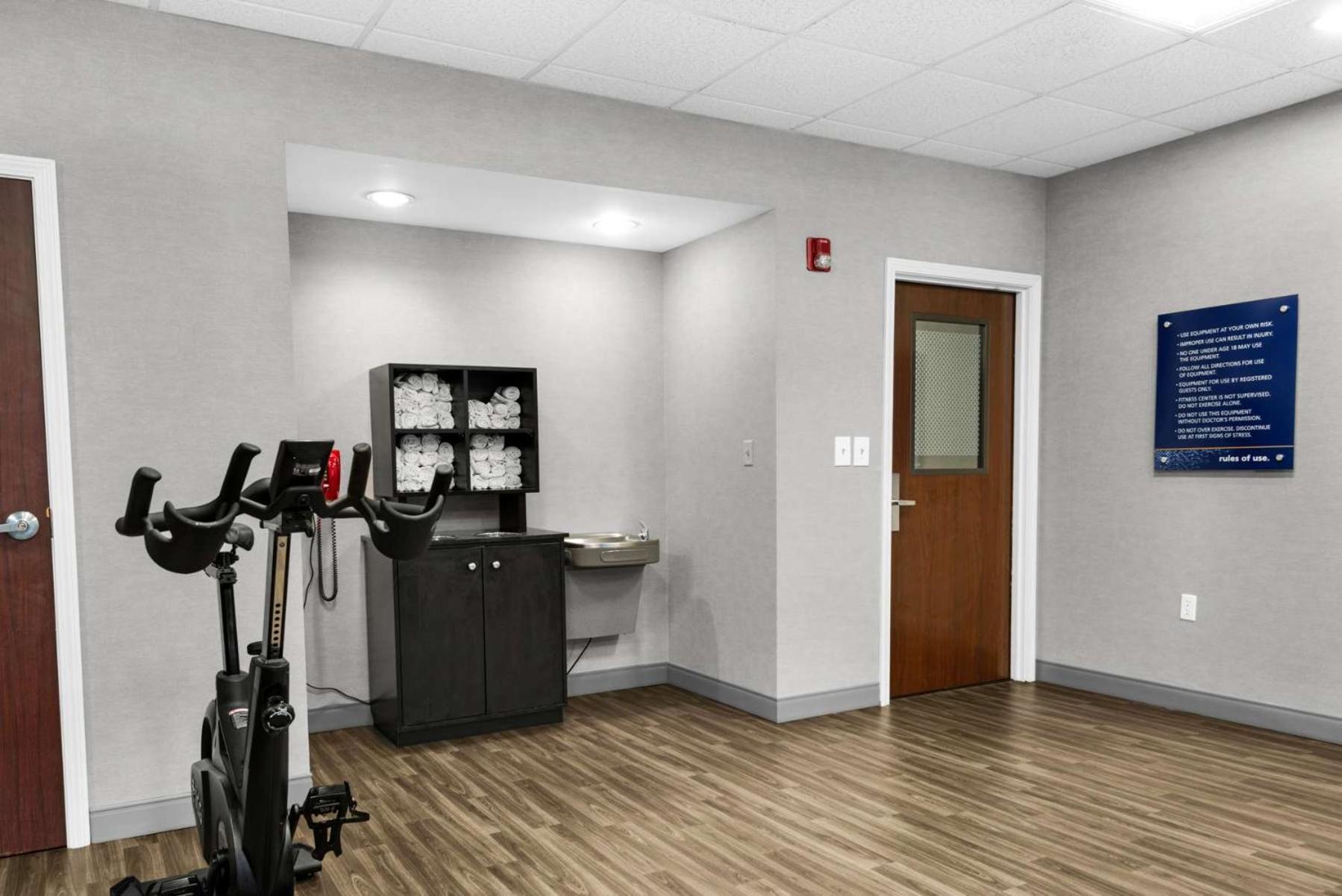 Hampton Inn & Suites Pensacola I-10 N At University Town Plaza Exteriör bild