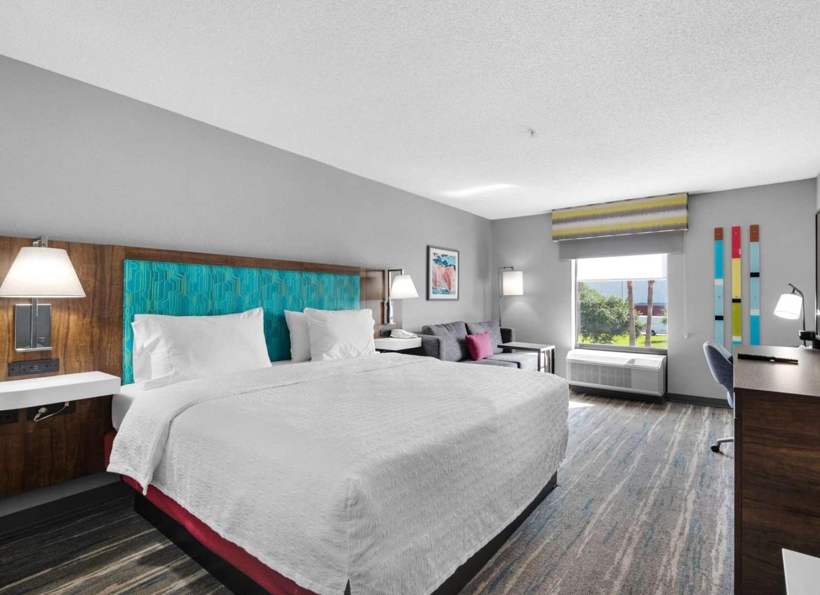 Hampton Inn & Suites Pensacola I-10 N At University Town Plaza Exteriör bild