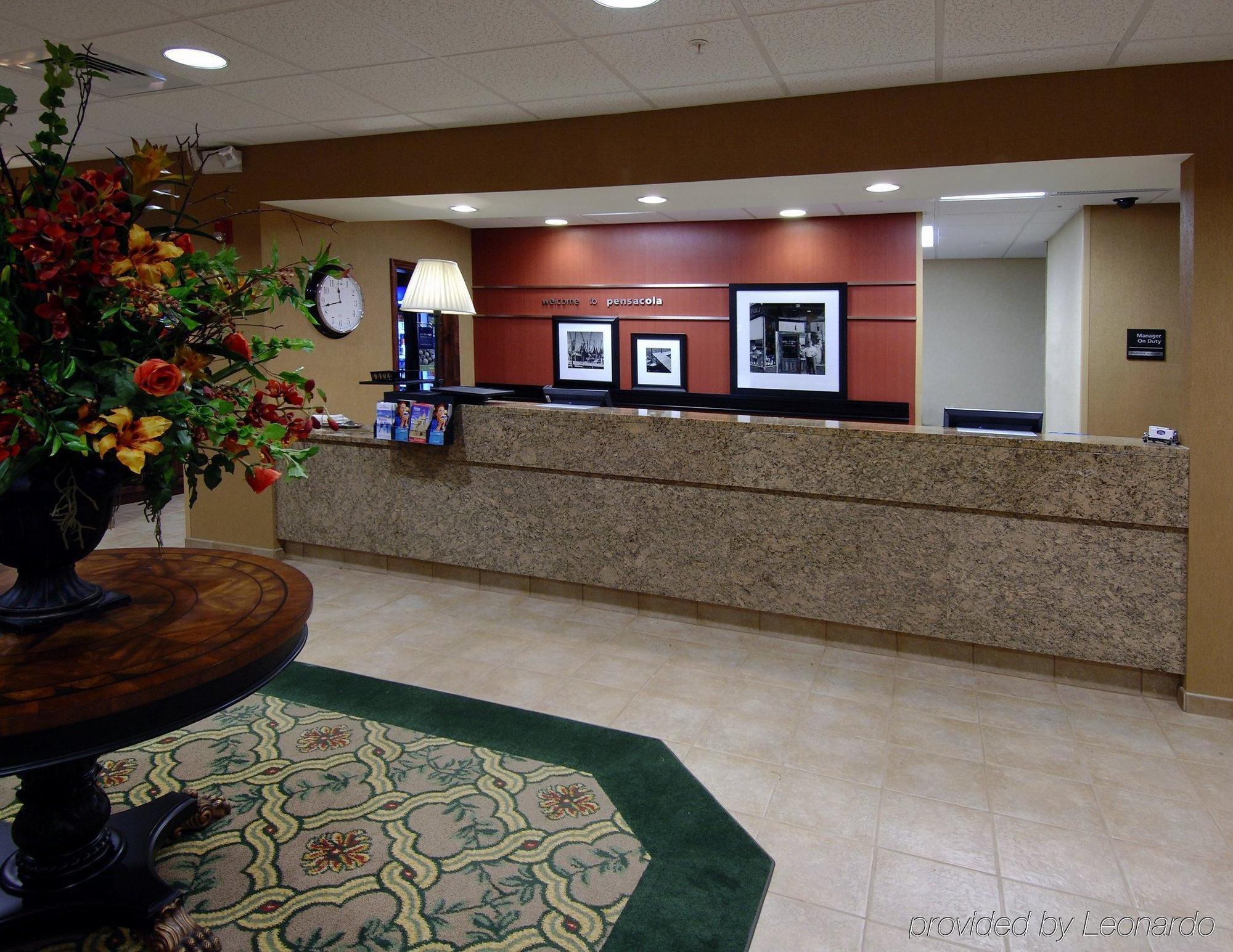 Hampton Inn & Suites Pensacola I-10 N At University Town Plaza Inreriör bild