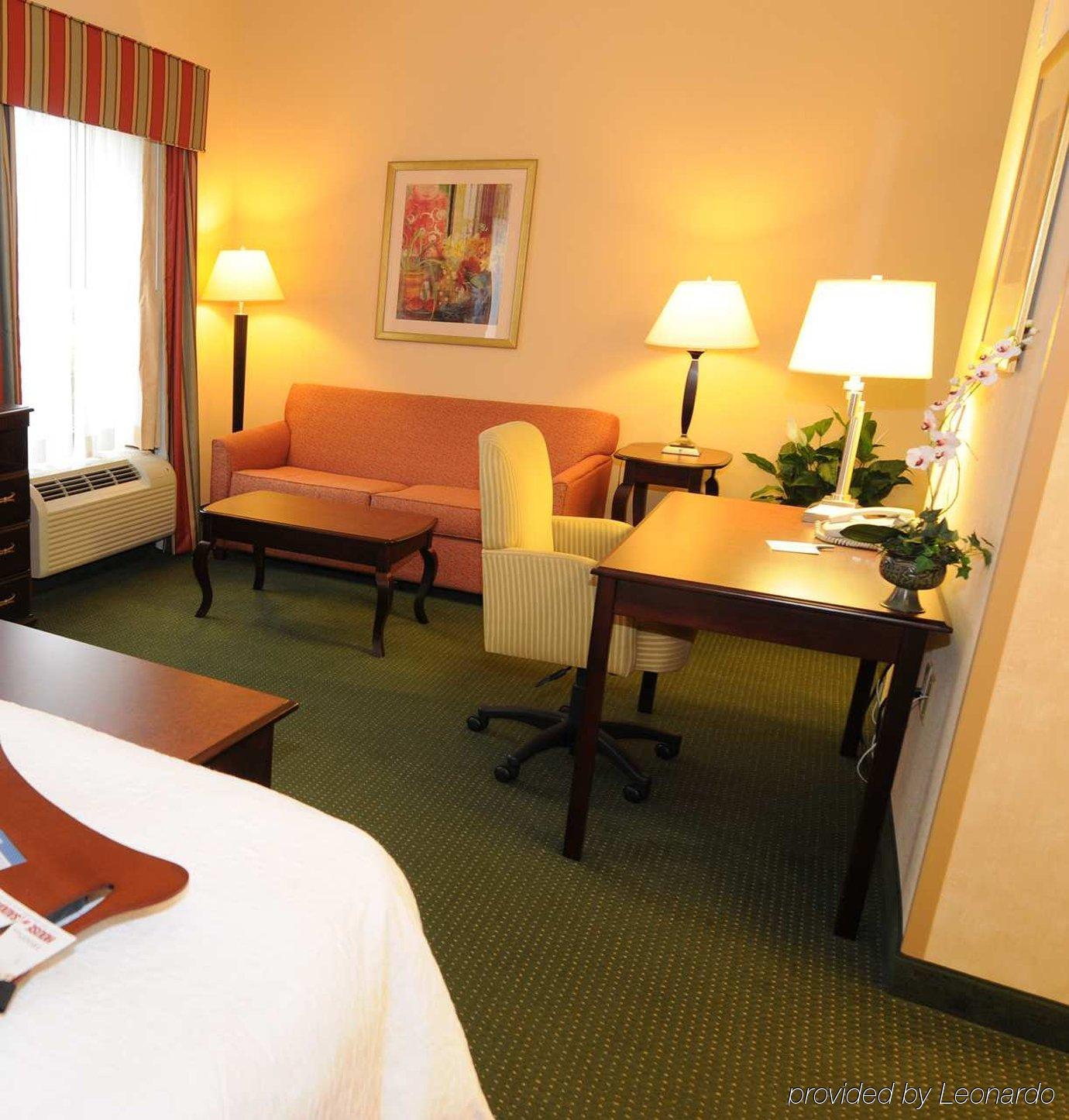 Hampton Inn & Suites Pensacola I-10 N At University Town Plaza Rum bild
