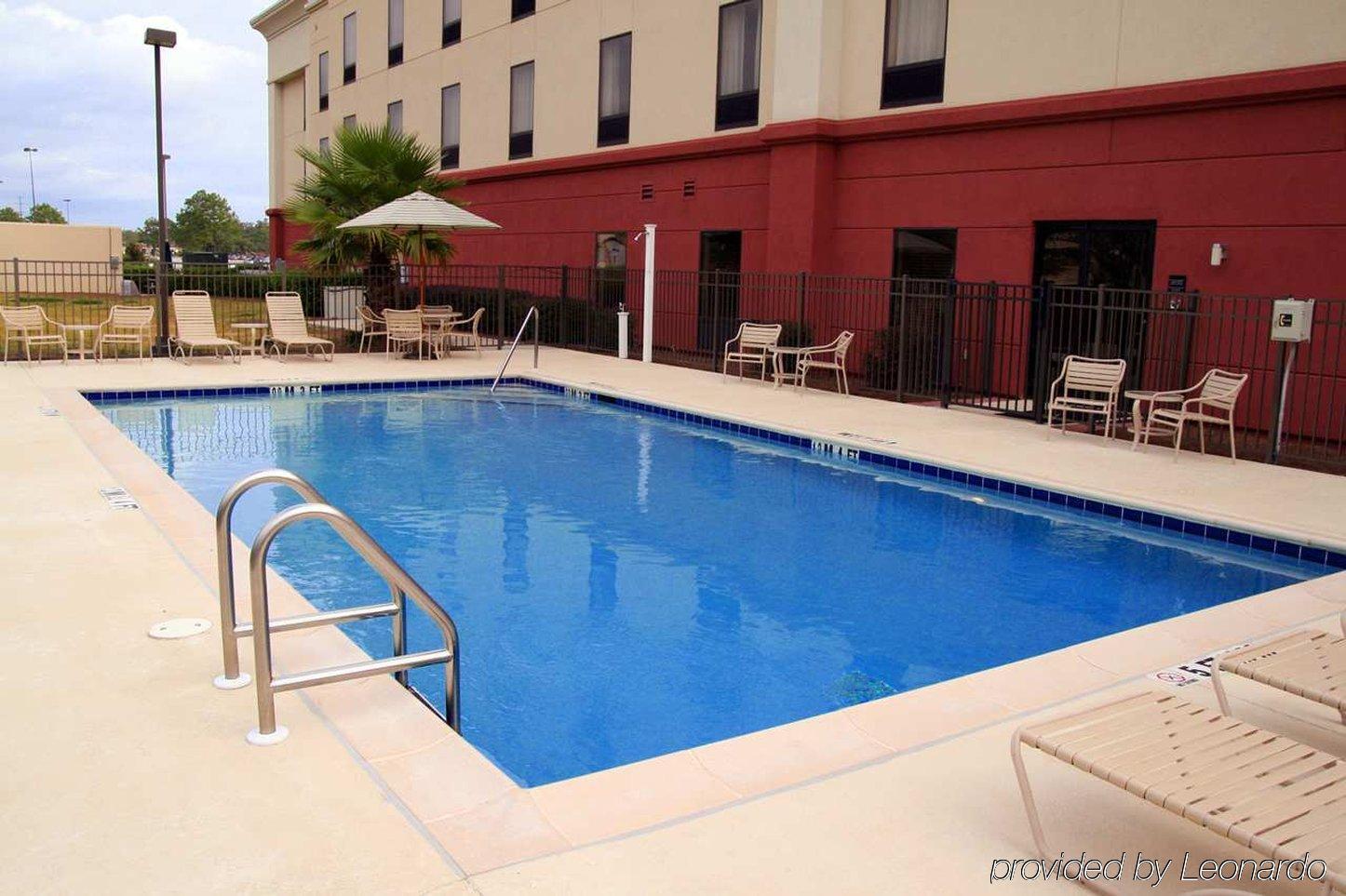 Hampton Inn & Suites Pensacola I-10 N At University Town Plaza Exteriör bild