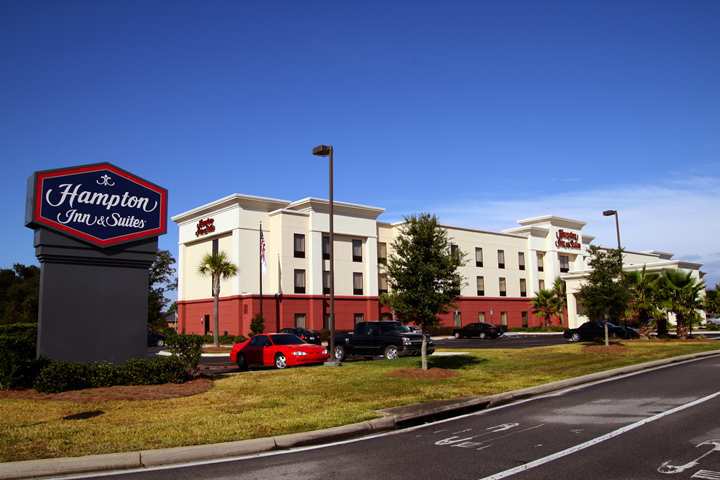 Hampton Inn & Suites Pensacola I-10 N At University Town Plaza Exteriör bild